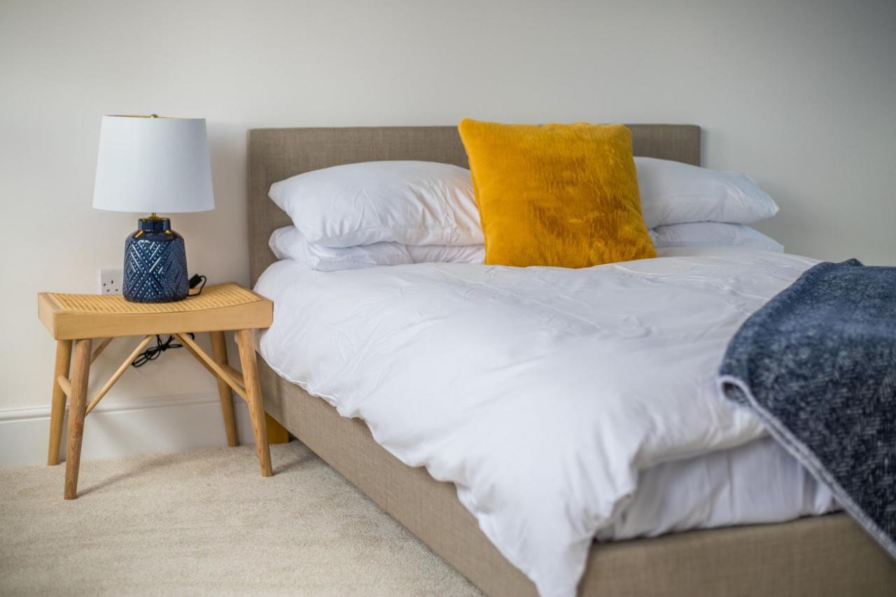 브리스틀 Amazing New 3 Double Bed House In Staple Hill! 아파트 외부 사진