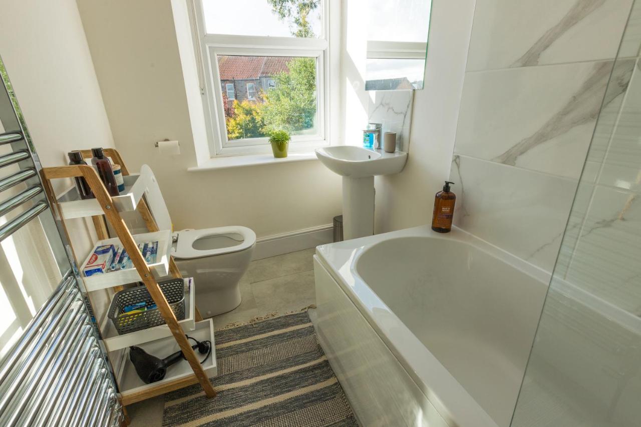 브리스틀 Amazing New 3 Double Bed House In Staple Hill! 아파트 외부 사진