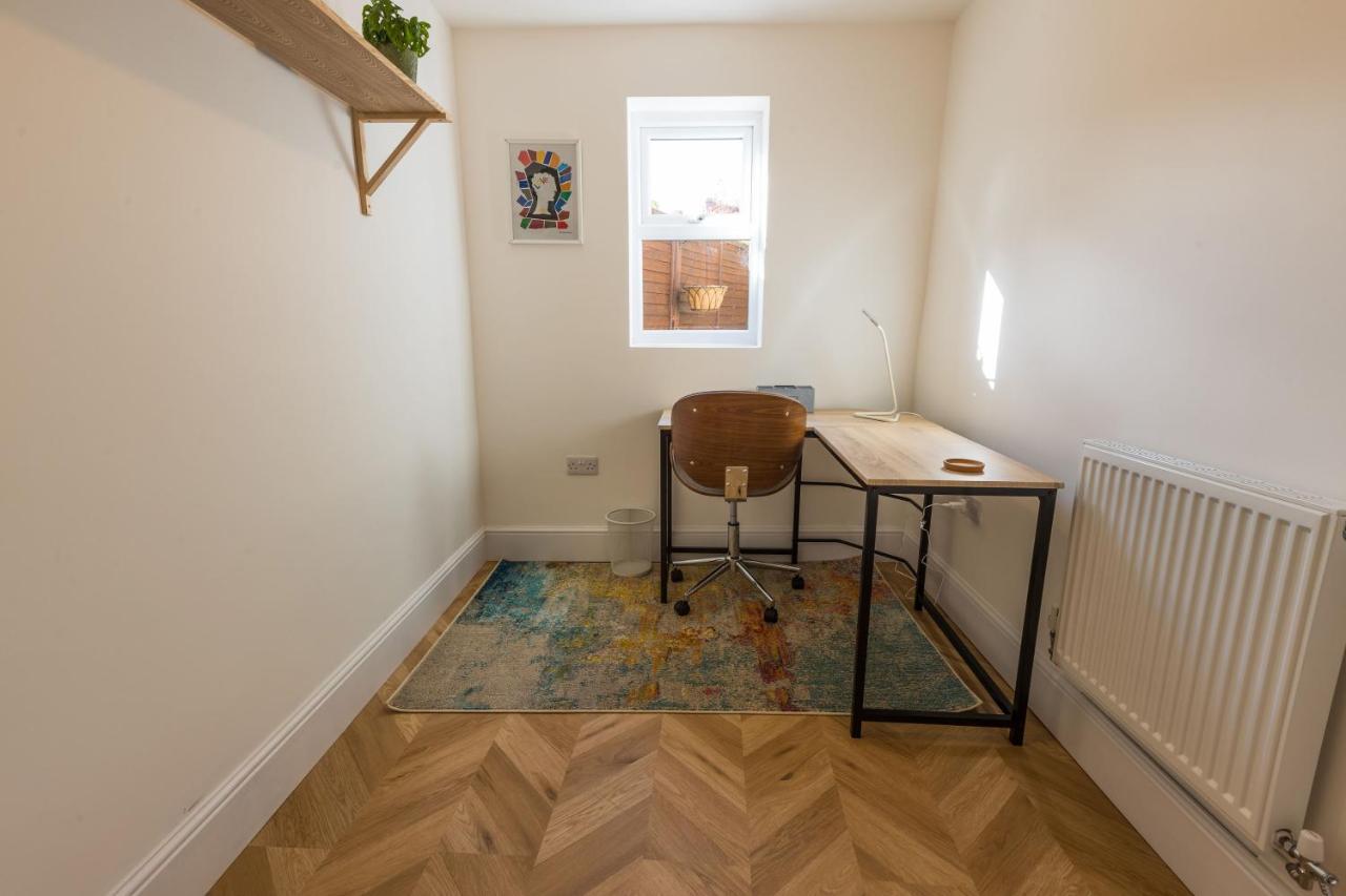 브리스틀 Amazing New 3 Double Bed House In Staple Hill! 아파트 외부 사진