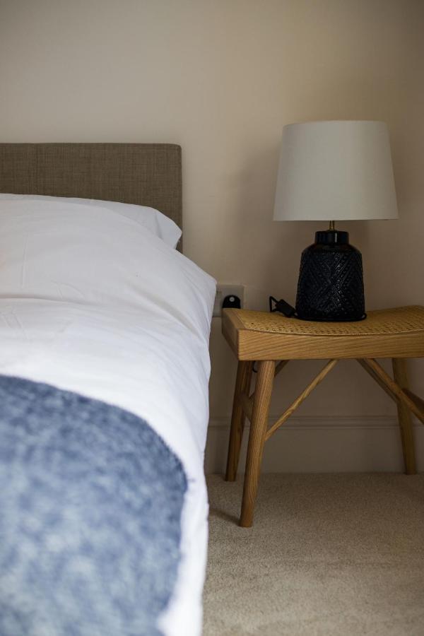브리스틀 Amazing New 3 Double Bed House In Staple Hill! 아파트 외부 사진