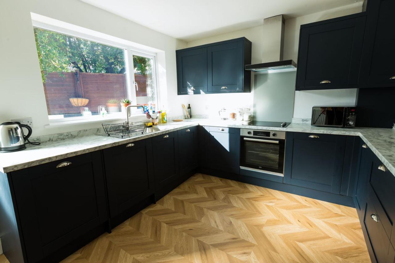 브리스틀 Amazing New 3 Double Bed House In Staple Hill! 아파트 외부 사진